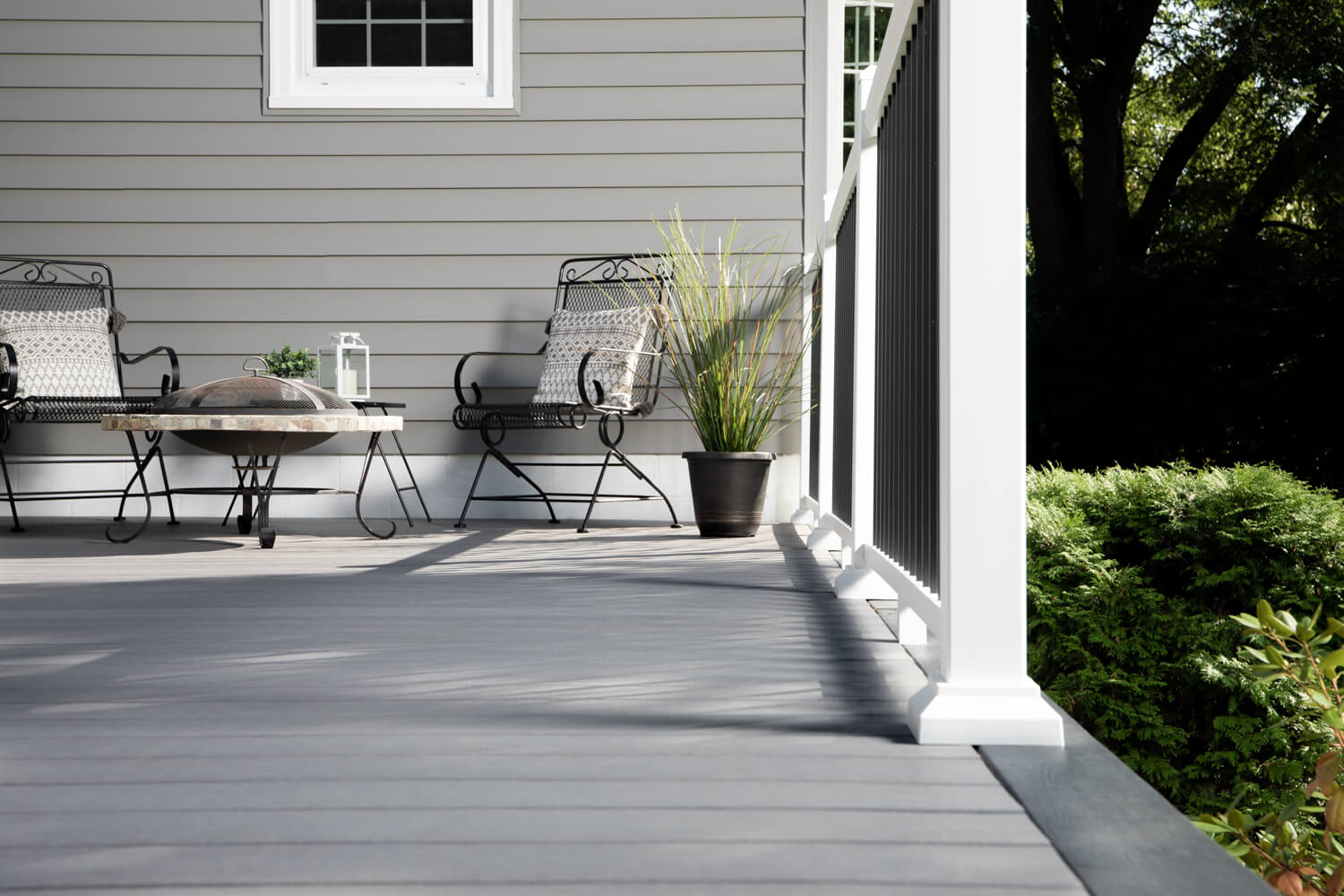 Fusion Gray Deck with White Railing and Black Spindles
